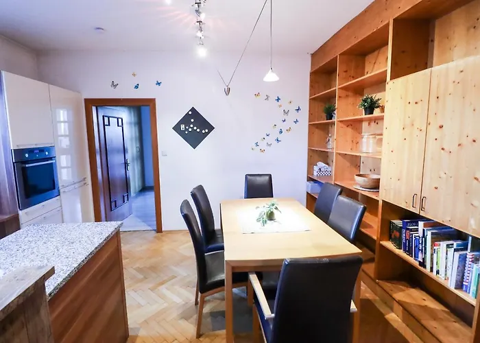 Apartment 110m2 In Graz-saint Peter - Free Parking *